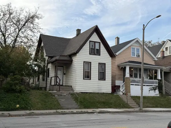 3011 N Holton STREET, Milwaukee, WI 53212