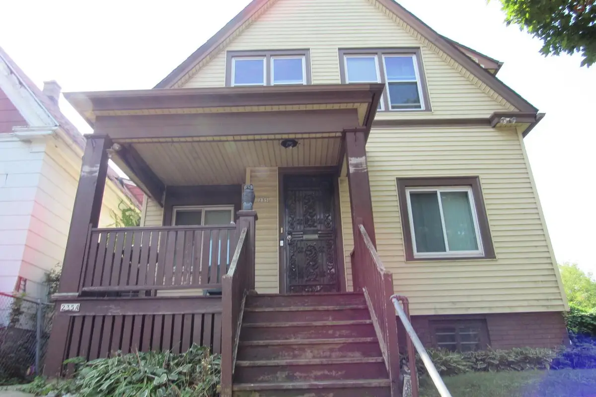 235 E Burleigh STREET, Milwaukee, WI 53212 - #1