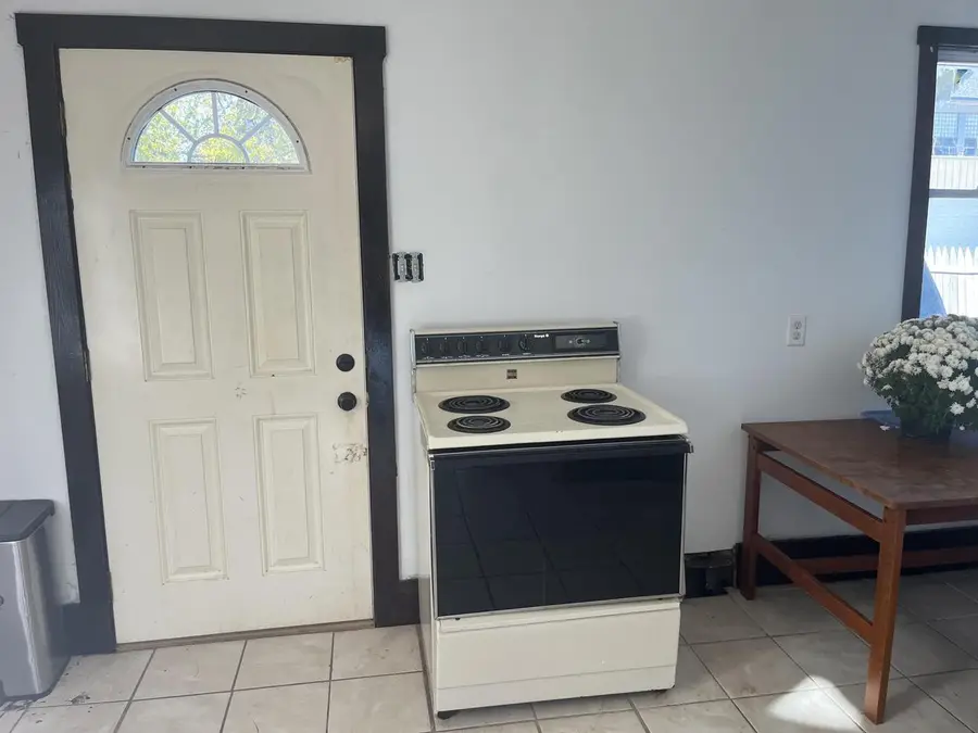 1122 S 10th STREET, Manitowoc, WI 54220 - #2