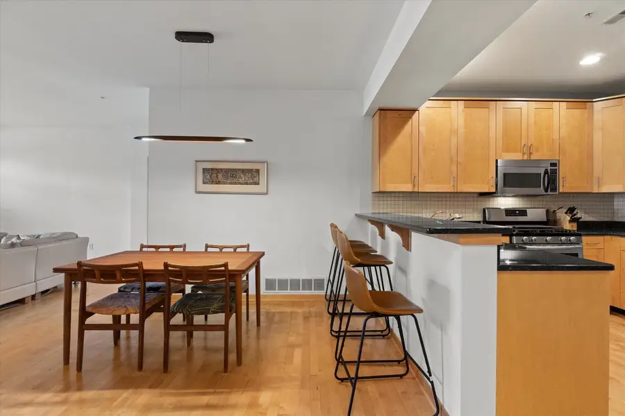 1820 N Cape STREET #201, Milwaukee, WI 53212 - #2