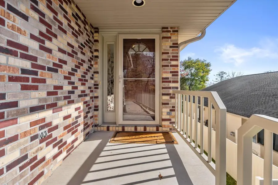 511 Marshall COURT, West Bend, WI 53090 - #2