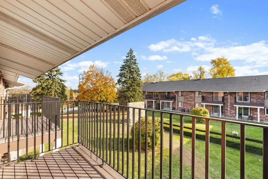 N84W16033 Menomonee AVENUE #204, Menomonee Falls, WI 53051 - #2