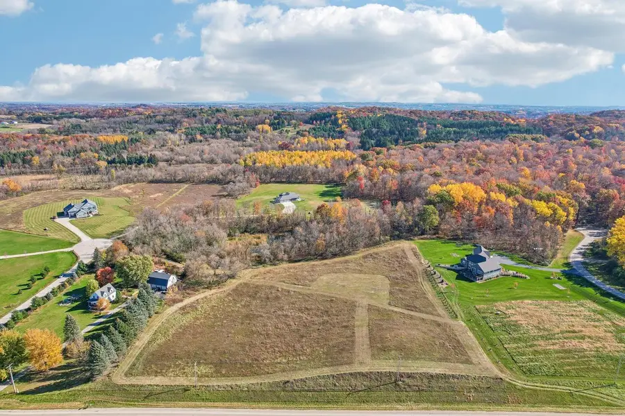 Lt4 ASHBURY COURT, Hartford, WI 53027 - #2