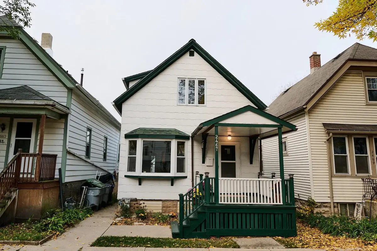 2467 N Bartlett AVENUE #2467A, Milwaukee, WI 53211 - #1