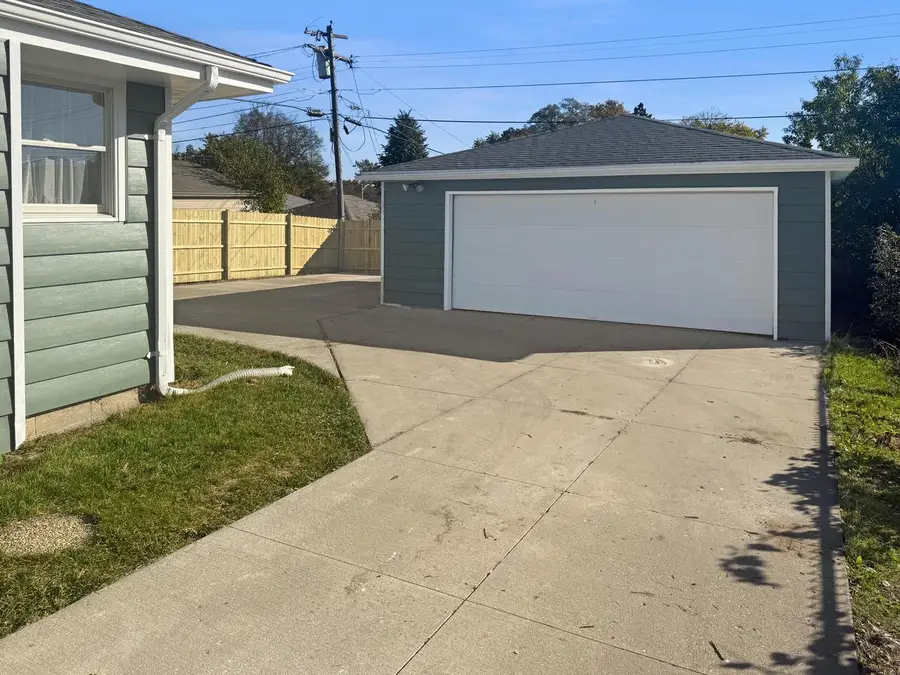 6872 N 40th PLACE, Milwaukee, WI 53209 - #3