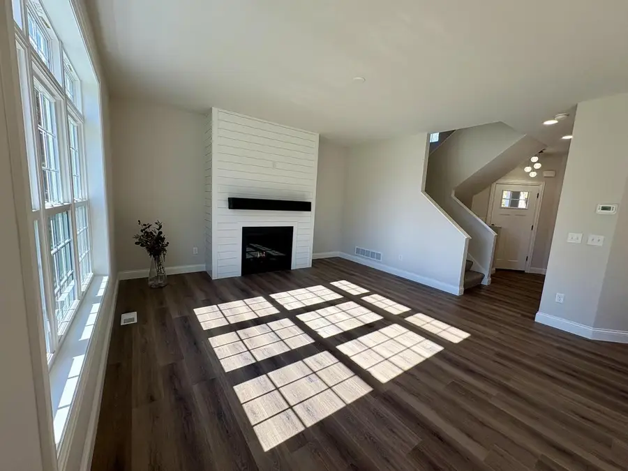 N55W37045 Lisbon ROAD, Oconomowoc, WI 53066 - #3