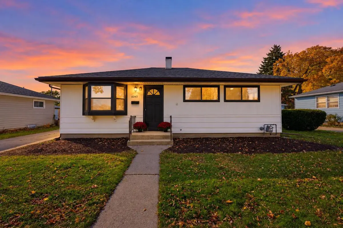 6045 S Kirkwood AVENUE, Cudahy, WI 53110 - #1