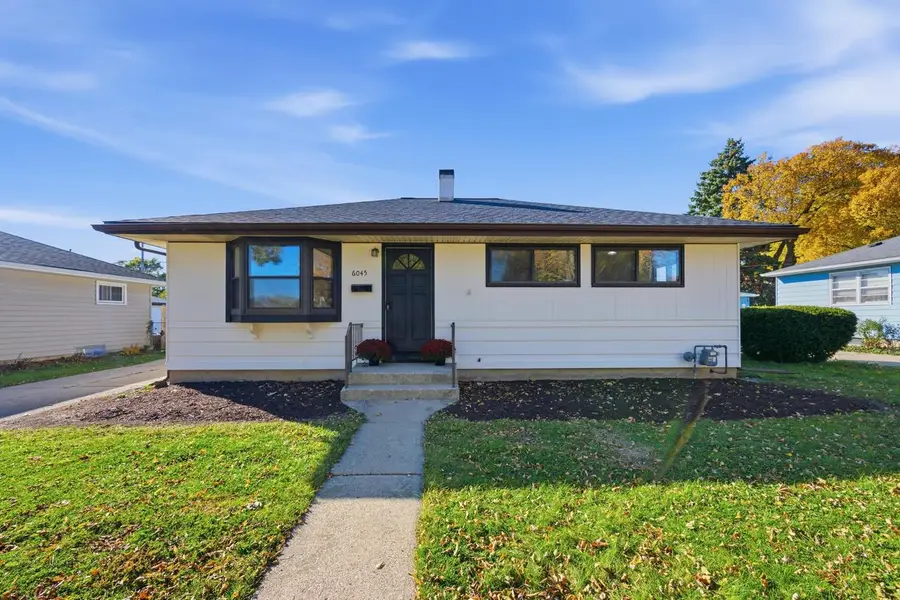 6045 S Kirkwood AVENUE, Cudahy, WI 53110 - #2