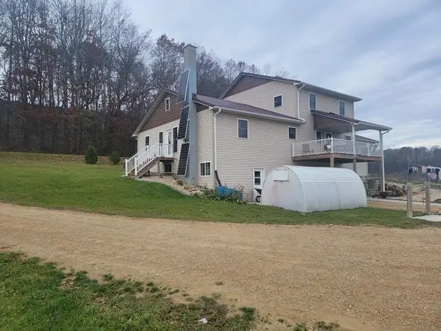S6720 Eli Valley Road, Loganville, WI 53943 - Image #2