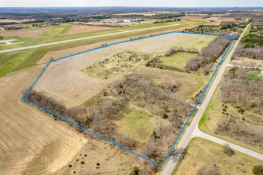 S3479 Fox Hill Road, Baraboo, WI 53913 - Image #2