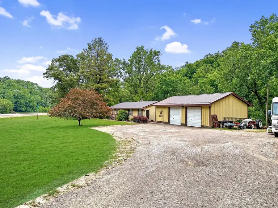 26642 Hwy 13 Road, Elkader, IA 52043 - Image #2