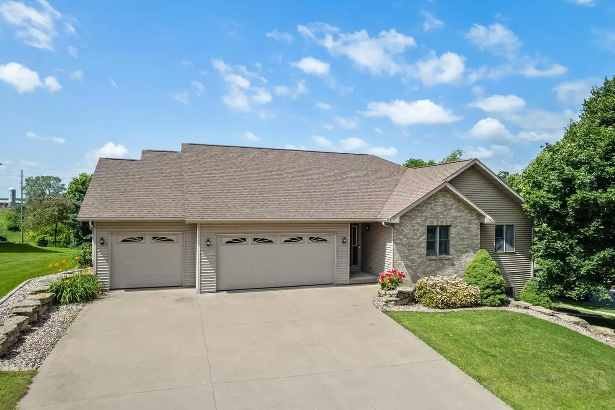 1601 Raspberry Lane, Mount Horeb, WI 53572 - Image #1