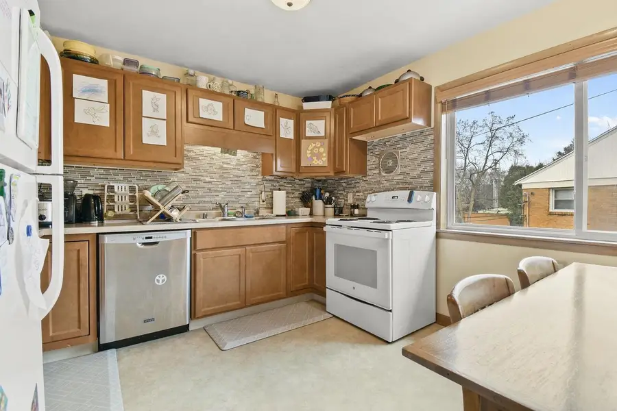 426 Rushmore Lane, Madison, WI 53711 - #3