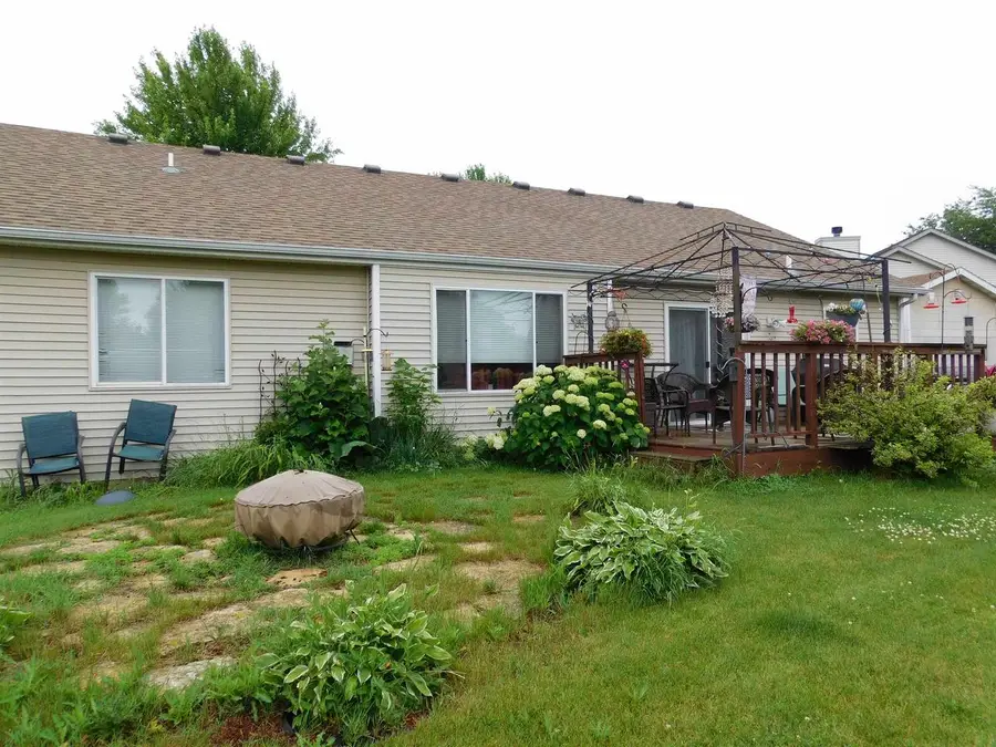 311 Spoke Circle, Sun Prairie, WI 53590 - Image #2