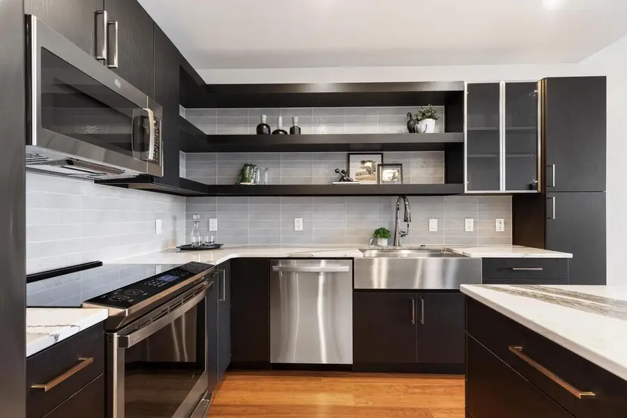 625 N Segoe Road #702, Madison, WI 53705 - Image #2