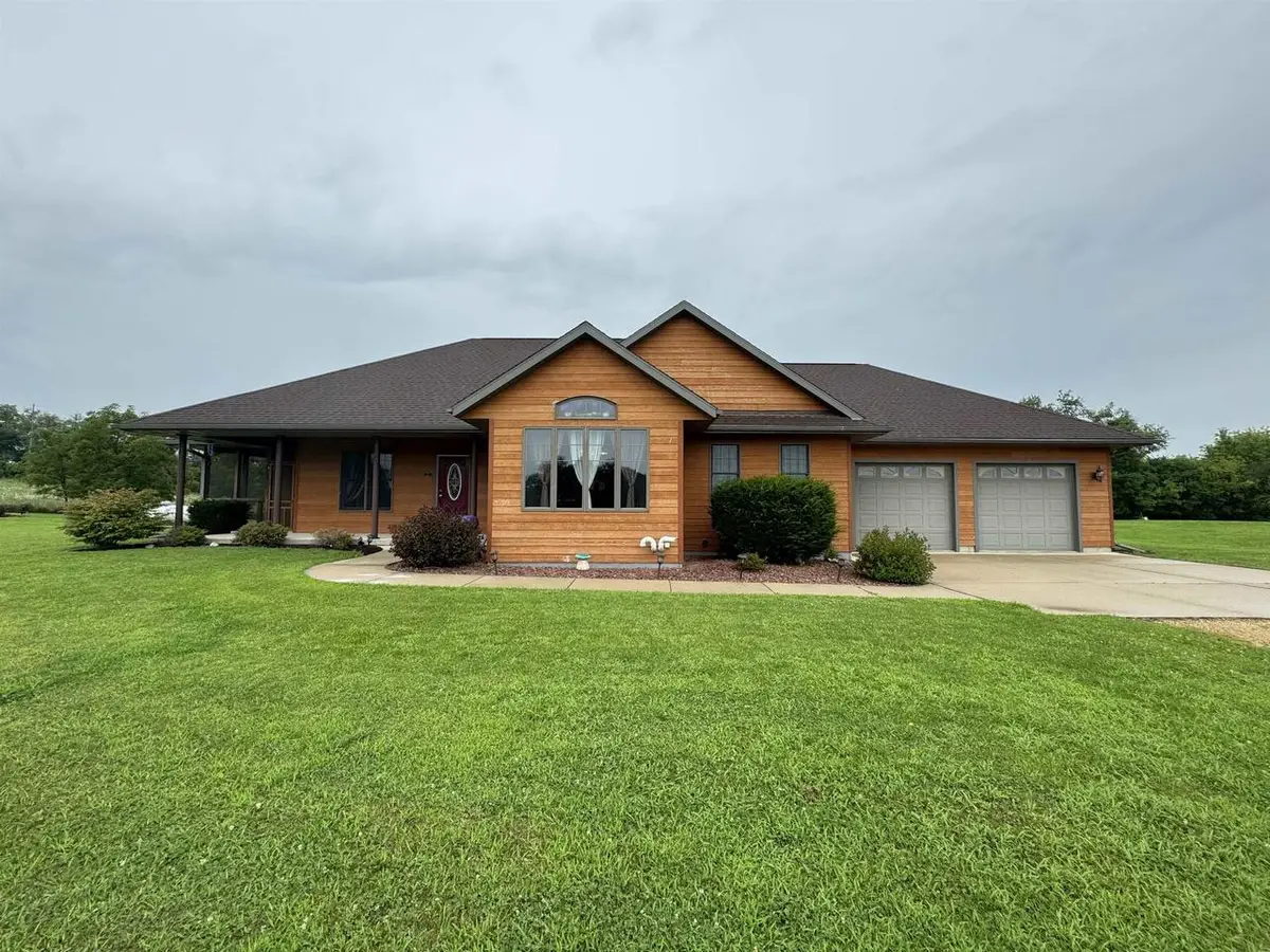 W6430 Patterson Road, Monroe, WI 53566 - Image #1
