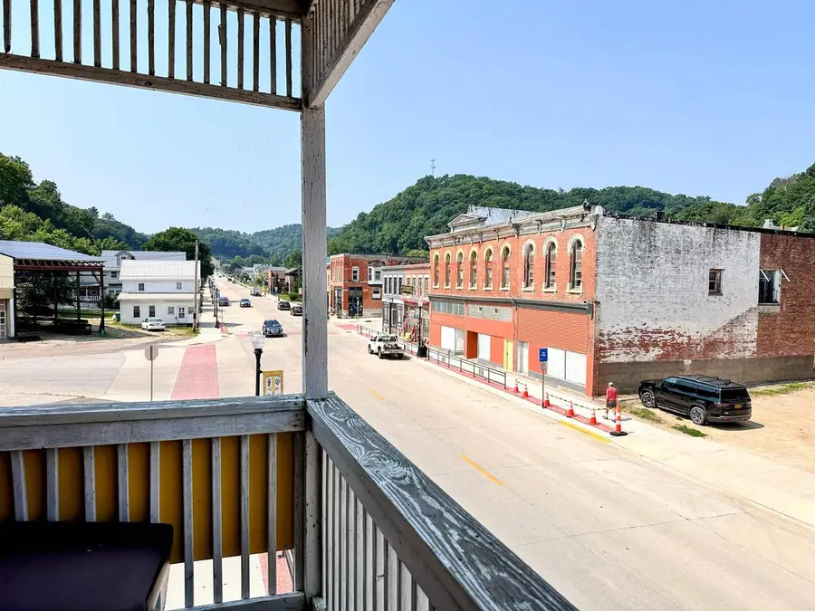 229 Main Street, McGregor, IA 52157 - Image #2