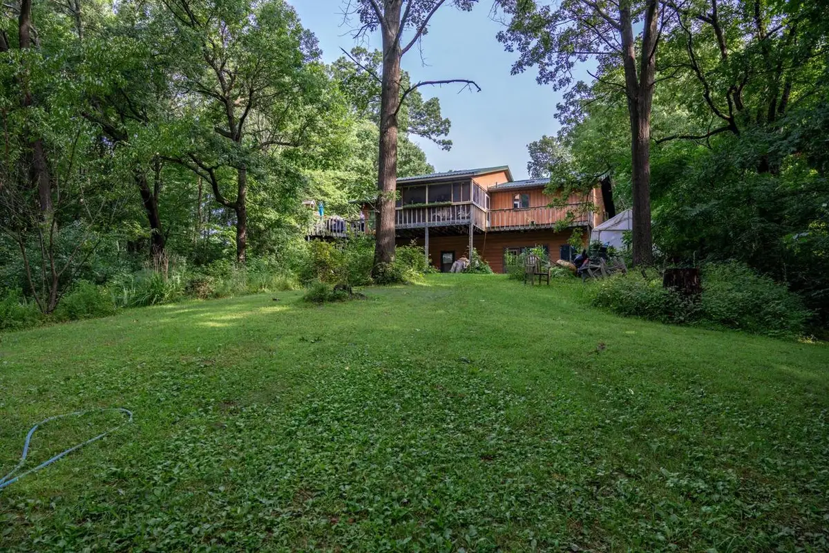 W8601 Highway 82, Elroy, WI 53929 - Image #1