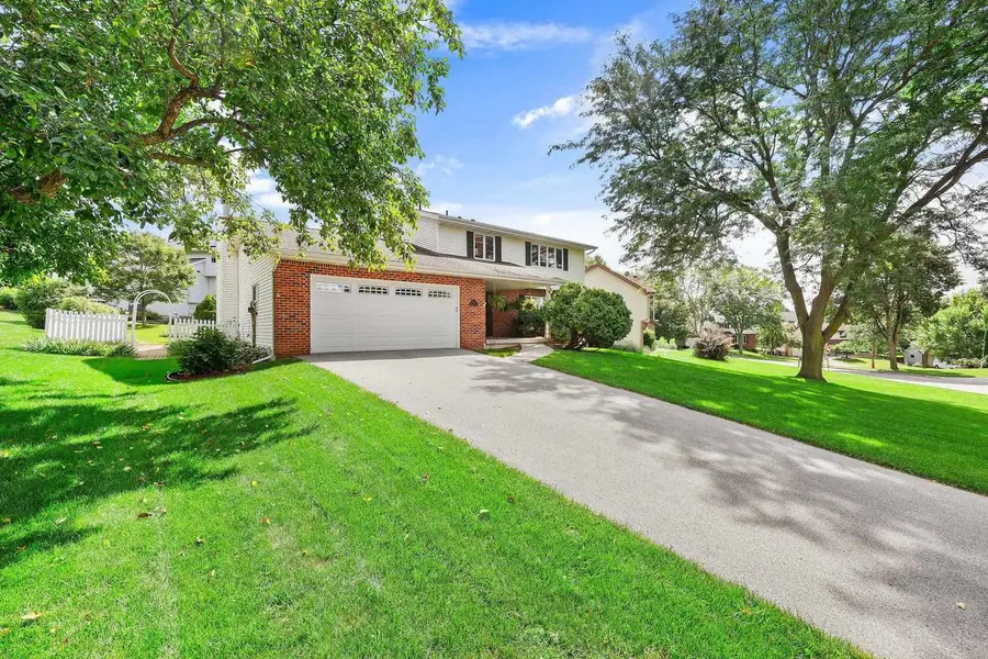 9 Newport Circle, Madison, WI 53719 - Image #3