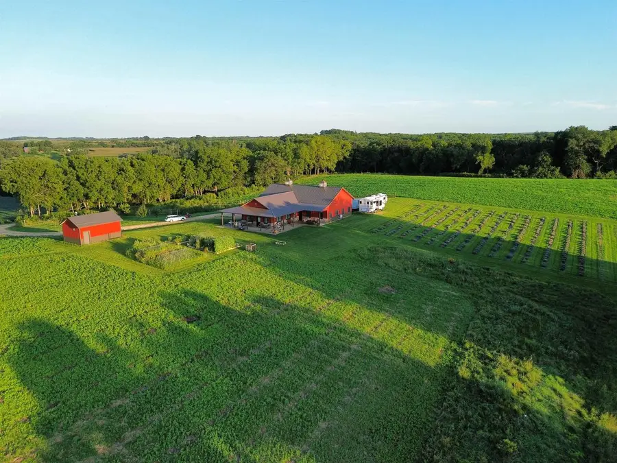 5320 Sunny Ridge Road, Mineral Point, WI 53565 - Image #3