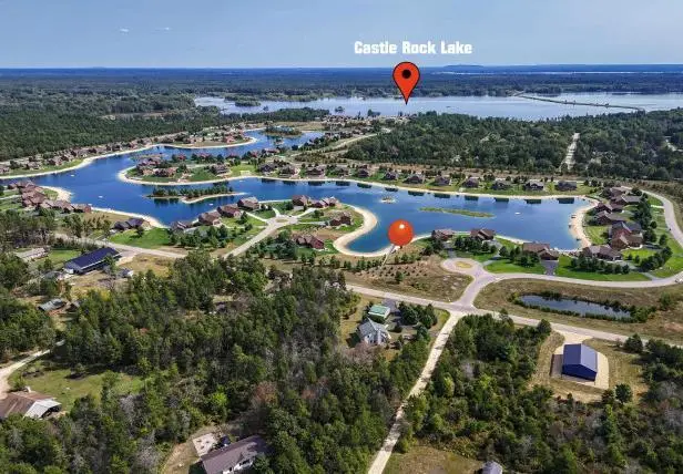 N8345 Blue Water Circle, New Lisbon, WI 53950 - Image #2