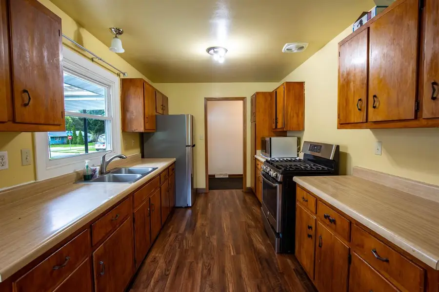 1010 Andrews Drive, Sun Prairie, WI 53590 - Image #3