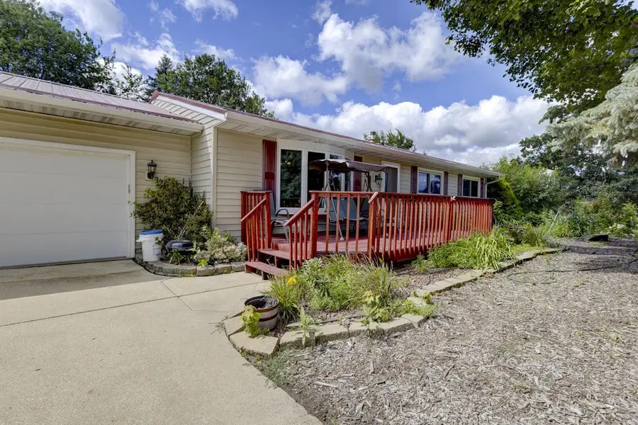 2765 Oak Knoll Lane, Stoughton, WI 53589 - Image #3