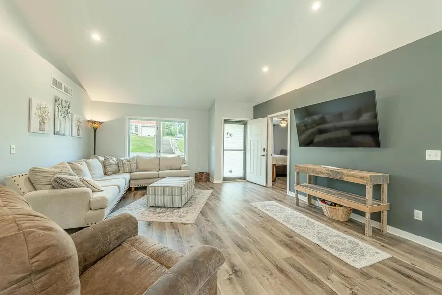 405 7th Avenue, New Glarus, WI 53574 - Image #3