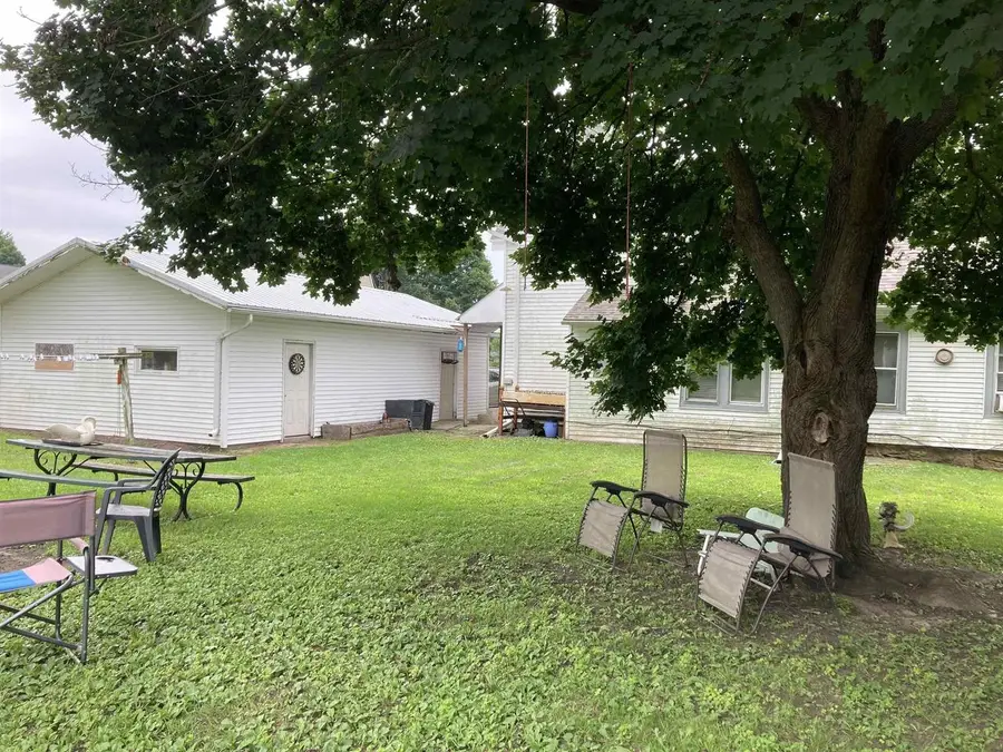 401 W Daley Street, Spring Green, WI 53588 - Image #3