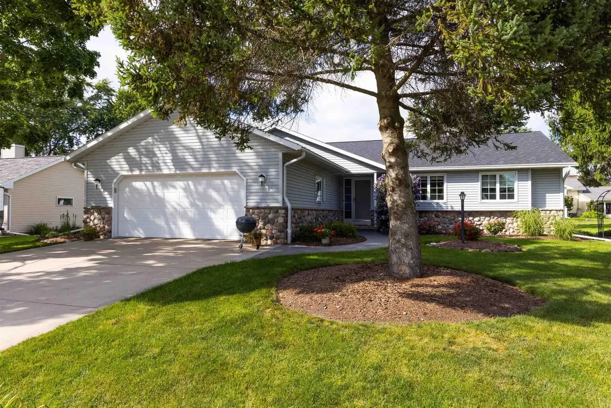 306 W Leonard STREET, Watertown, WI 53098 - Image #1