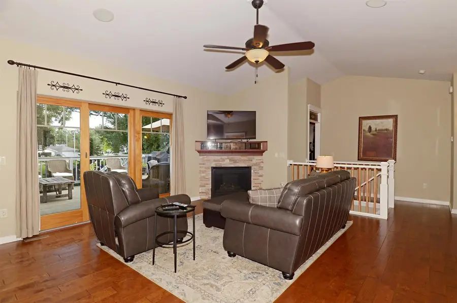 24 Oak Ridge Trail, Deerfield, WI 53531 - Image #3