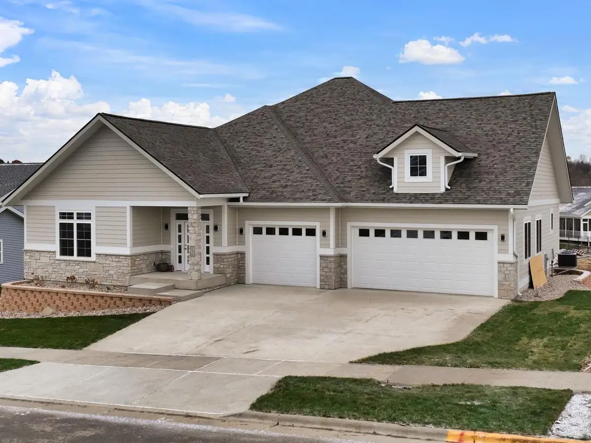 2316 Lonnie Lane, Sun Prairie, WI 53590 - Image #1