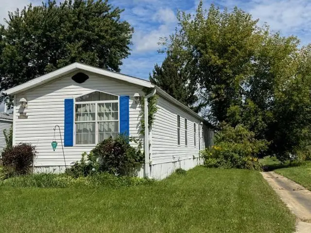 W211N11782 Hilltop Circle, Germantown, WI 53022 - Image #2