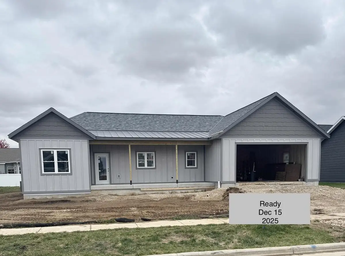 428 Chad Trail, Arlington, WI 53911 - Image #1