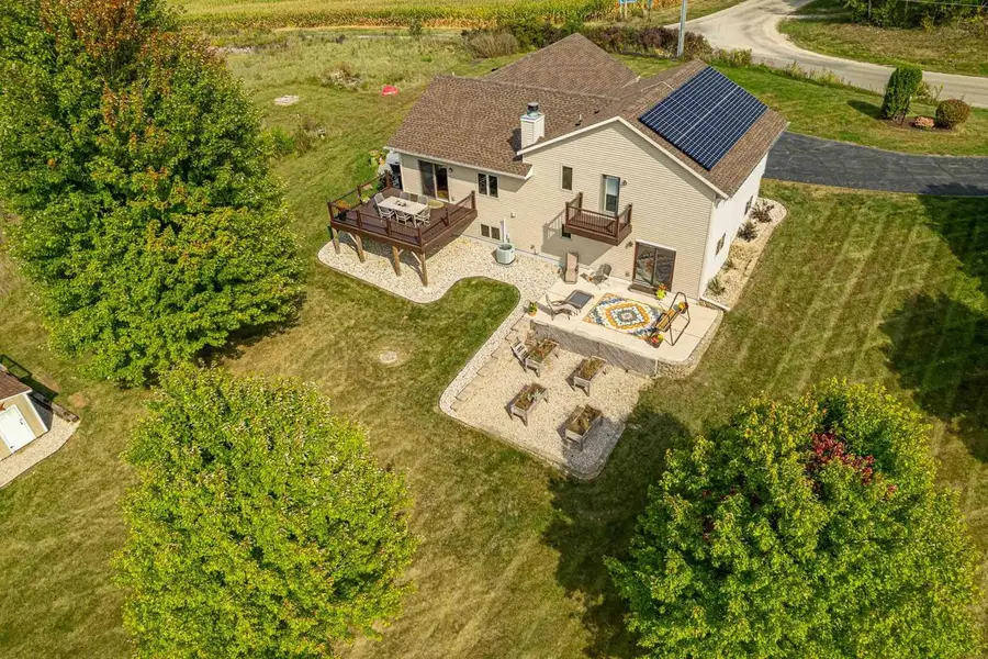 N7965 Valley View Road, New Glarus, WI 53574 - Image #3