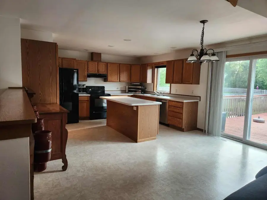 409 Savannah Trail, Pardeeville, WI 53954 - Image #3