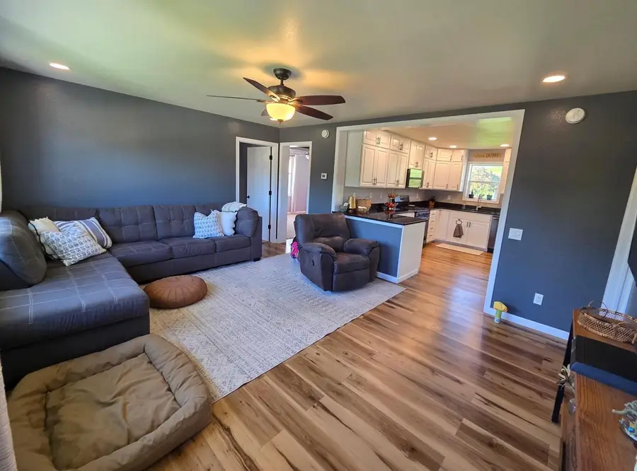 61988 Wildwood Drive, Prairie Du Chien, WI 53821 - Image #3