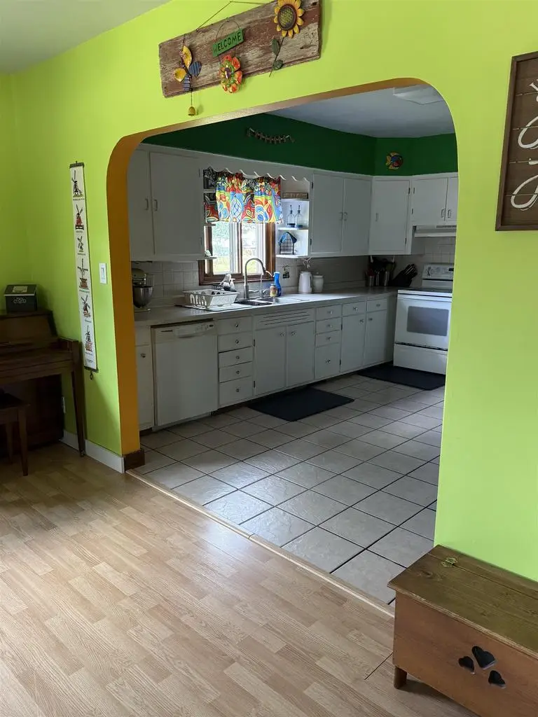 105 E Colvin Road, Wonewoc, WI 53968 - Image #3