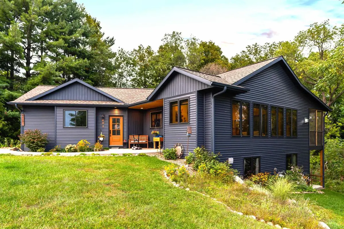 401 Inverness Terrace Court, Baraboo, WI 53913 - Image #1