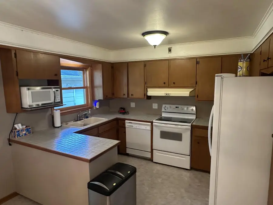 1510 Ellen Avenue, Madison, WI 53716 - Image #3