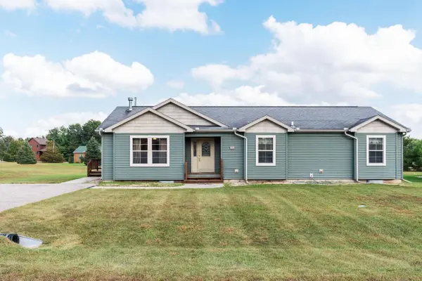 272 OAKBROOK Drive, Wisconsin Dells, WI 53965