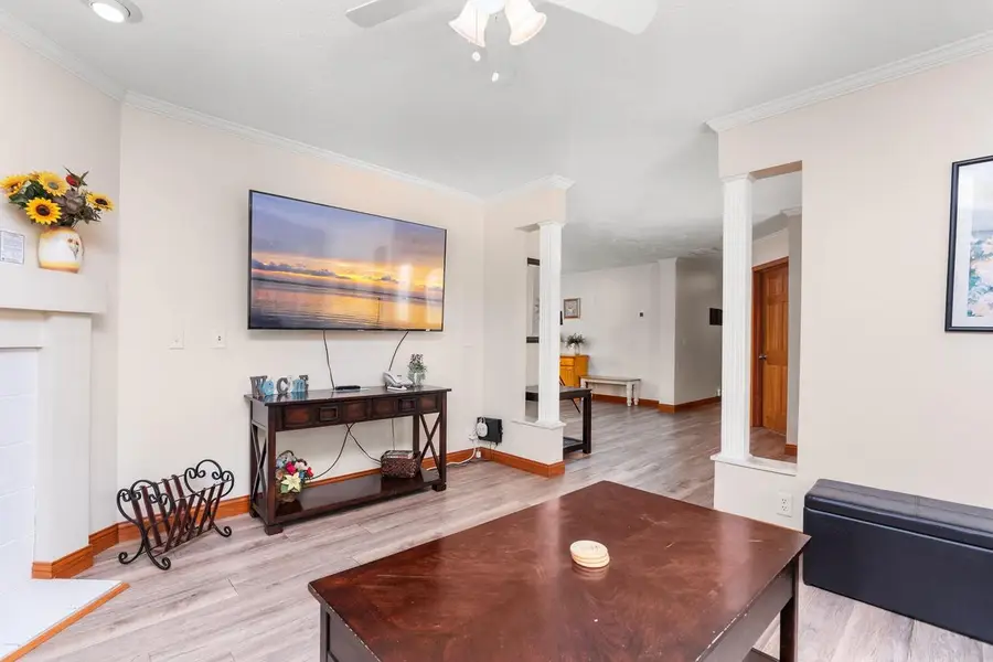 272 OAKBROOK Drive, Wisconsin Dells, WI 53965 - Image #3