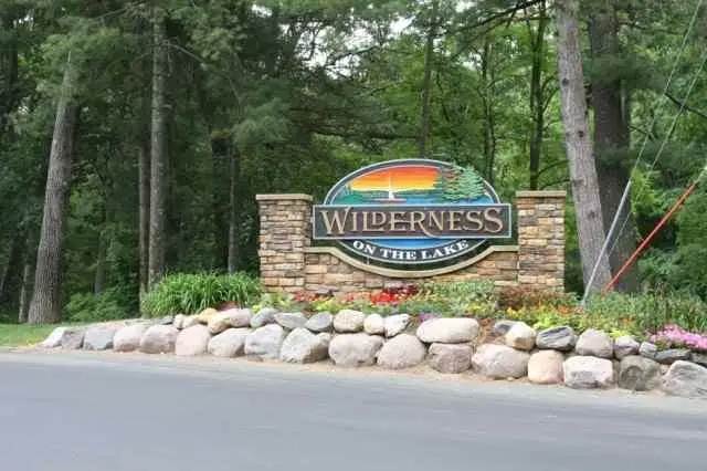 350 E Hiawatha Drive #420, Wisconsin Dells, WI 53965 - Image #2