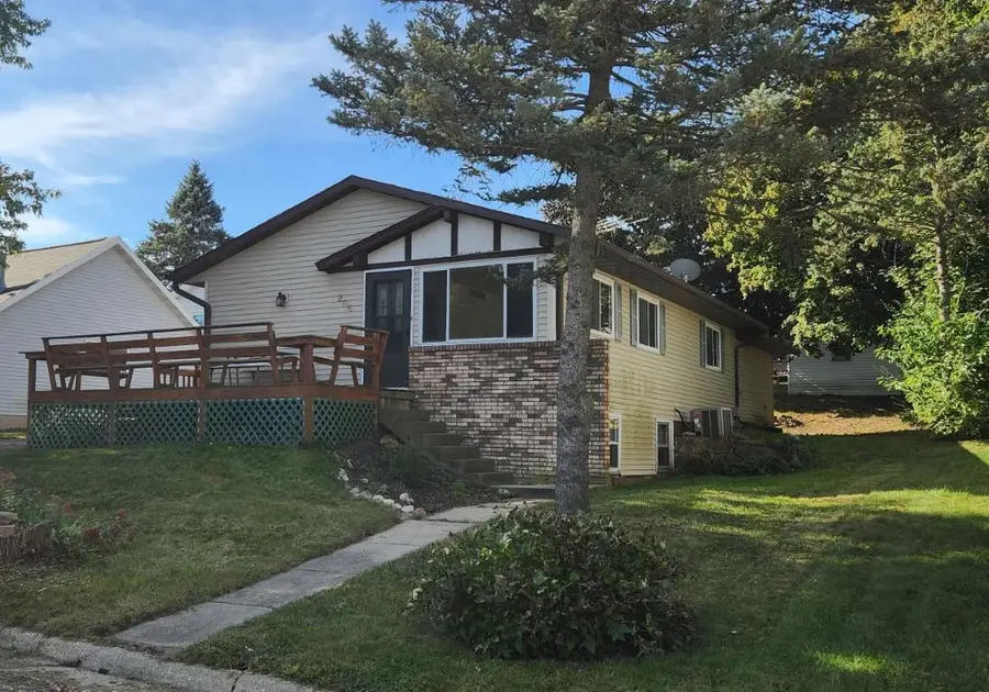 206 S Garfield Street, Barneveld, WI 53507 - Image #2