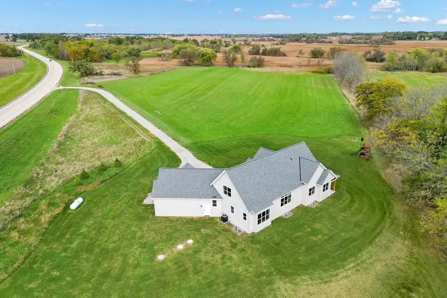 N4550 County Road DJ, Juneau, WI 53039 - Image #2