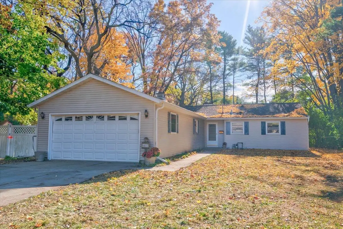 5517 Dorsett Drive, Madison, WI 53711 - Image #1
