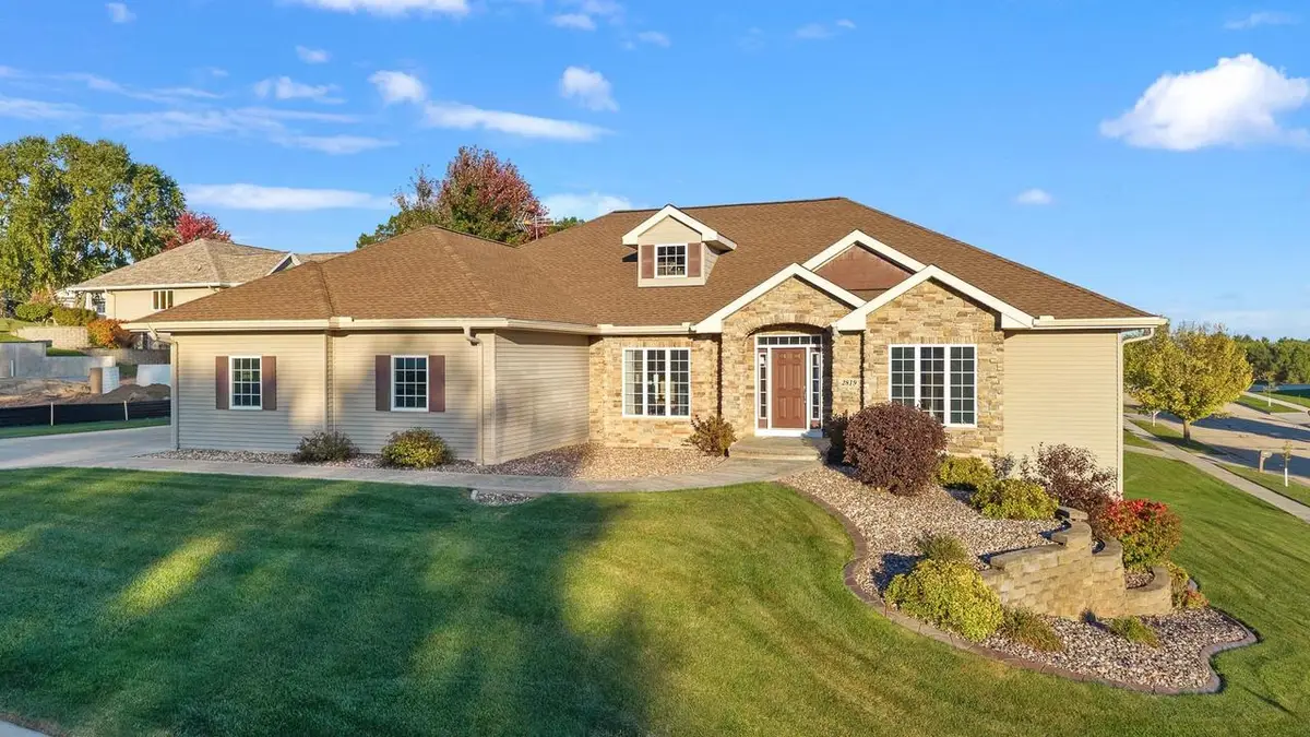 2819 Bluebird Drive, Portage, WI 53901 - Image #1