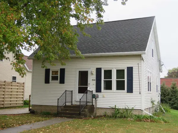 524 W Jefferson Street, Waupun, WI 53963