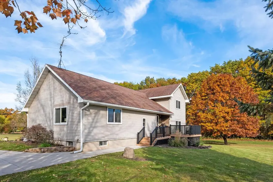 N5664 Sondalle Lane, Princeton, WI 54968 - #2