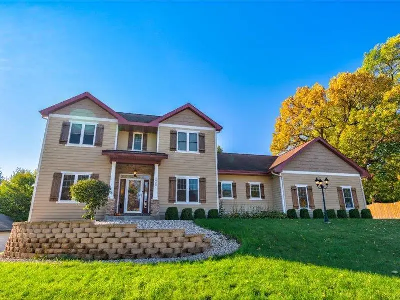 5433 Lacy Road, Fitchburg, WI 53711 - Image #1